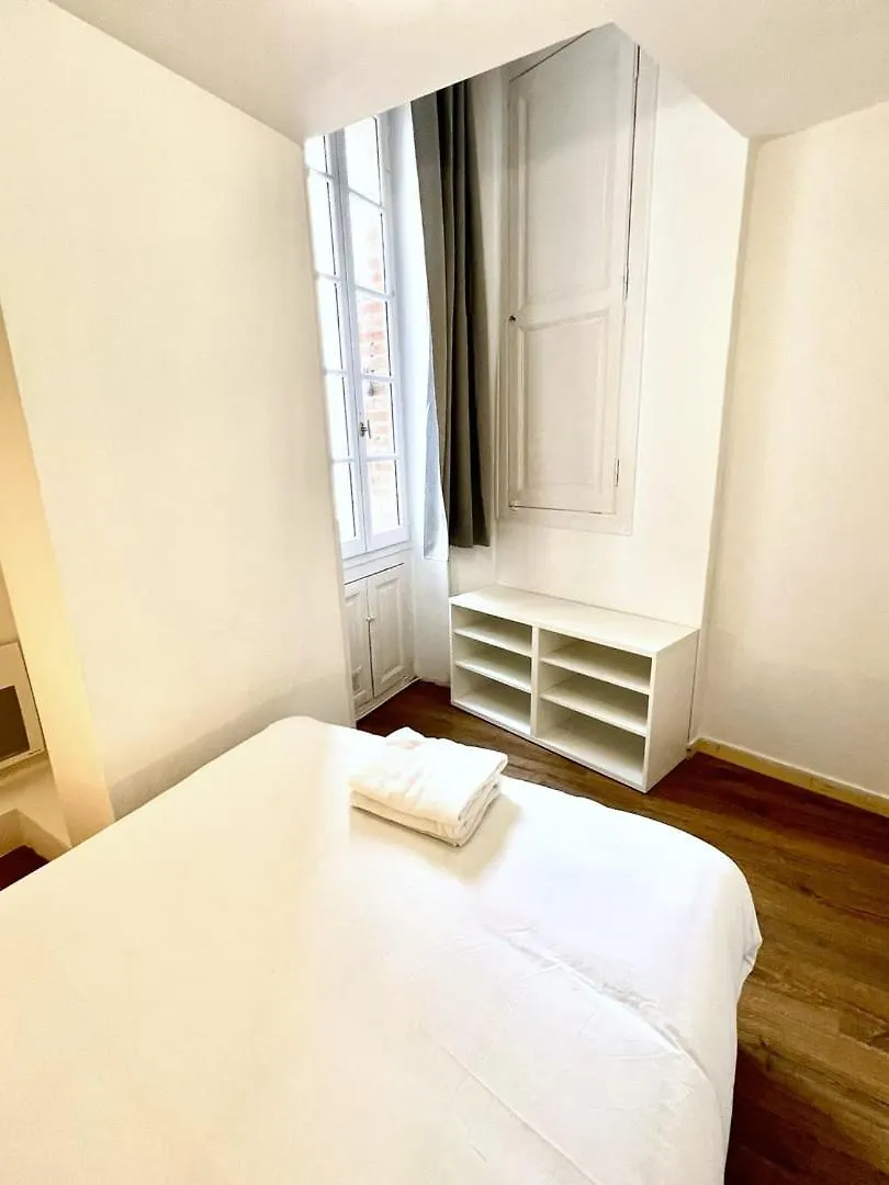 Renovated Rennes 8 Pers Daire